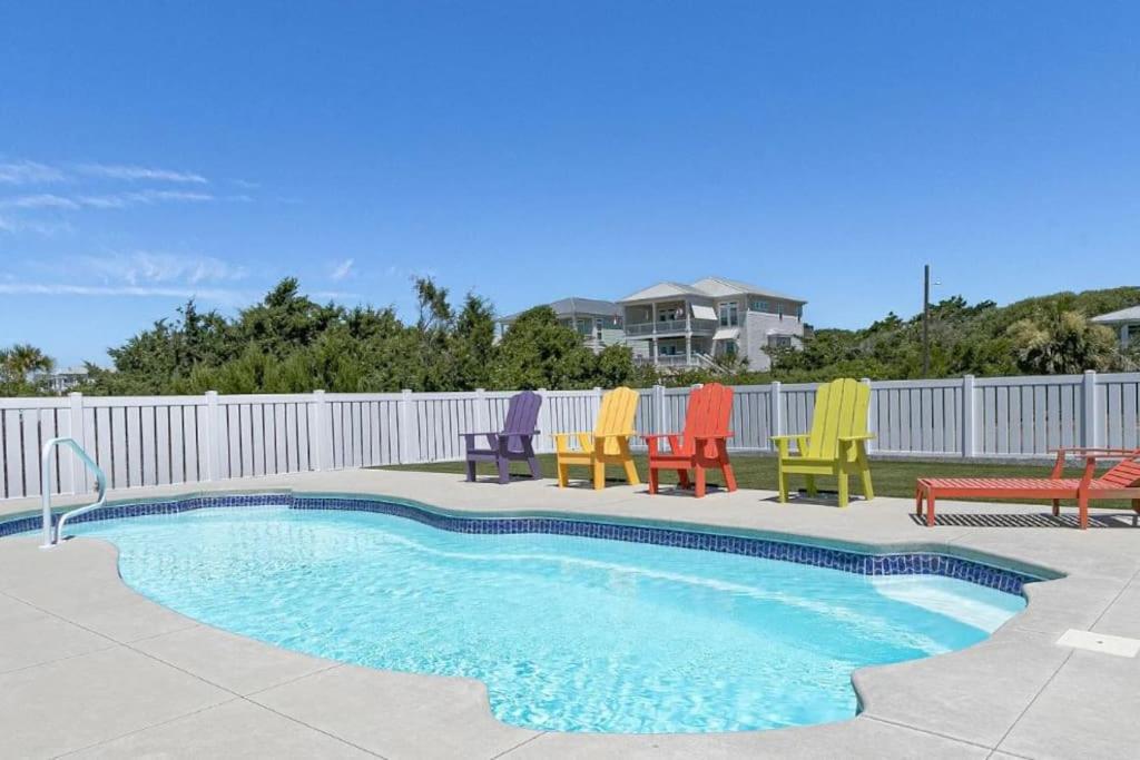 Vila Pool Haven Ocean View Oak Island Exteriér fotografie