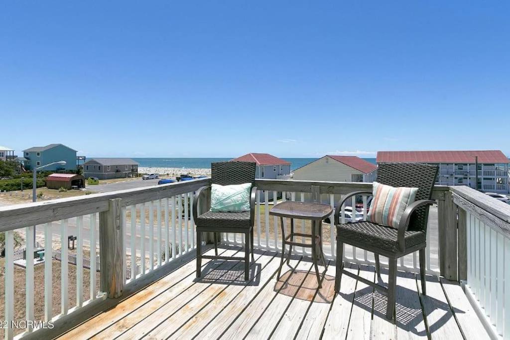 Vila Pool Haven Ocean View Oak Island Exteriér fotografie