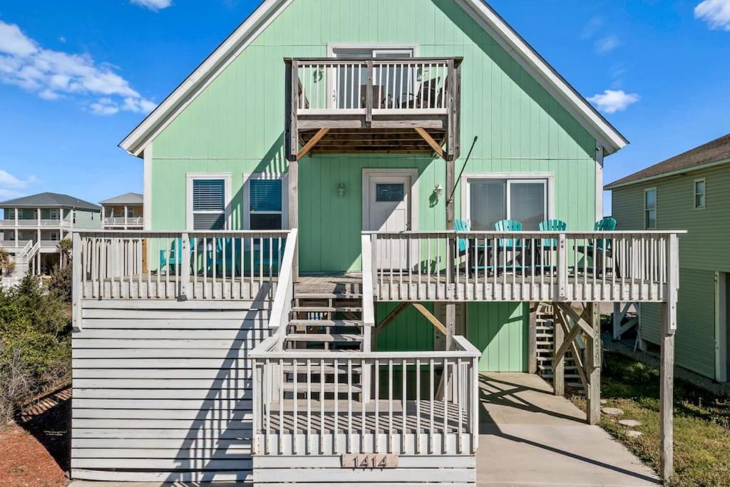 Vila Pool Haven Ocean View Oak Island Exteriér fotografie